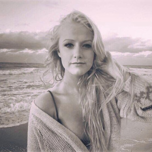 人妻熟妇潮喷黑人
